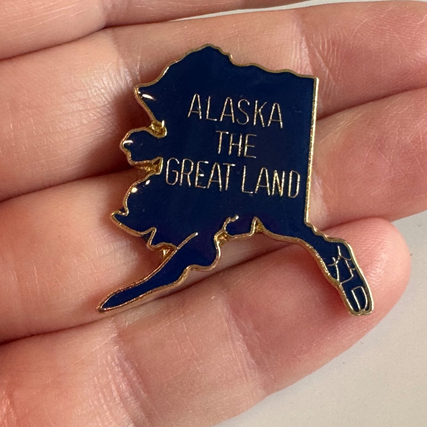 Vintage Alaska the Great Land Souvenir Tourist Lapel Pin