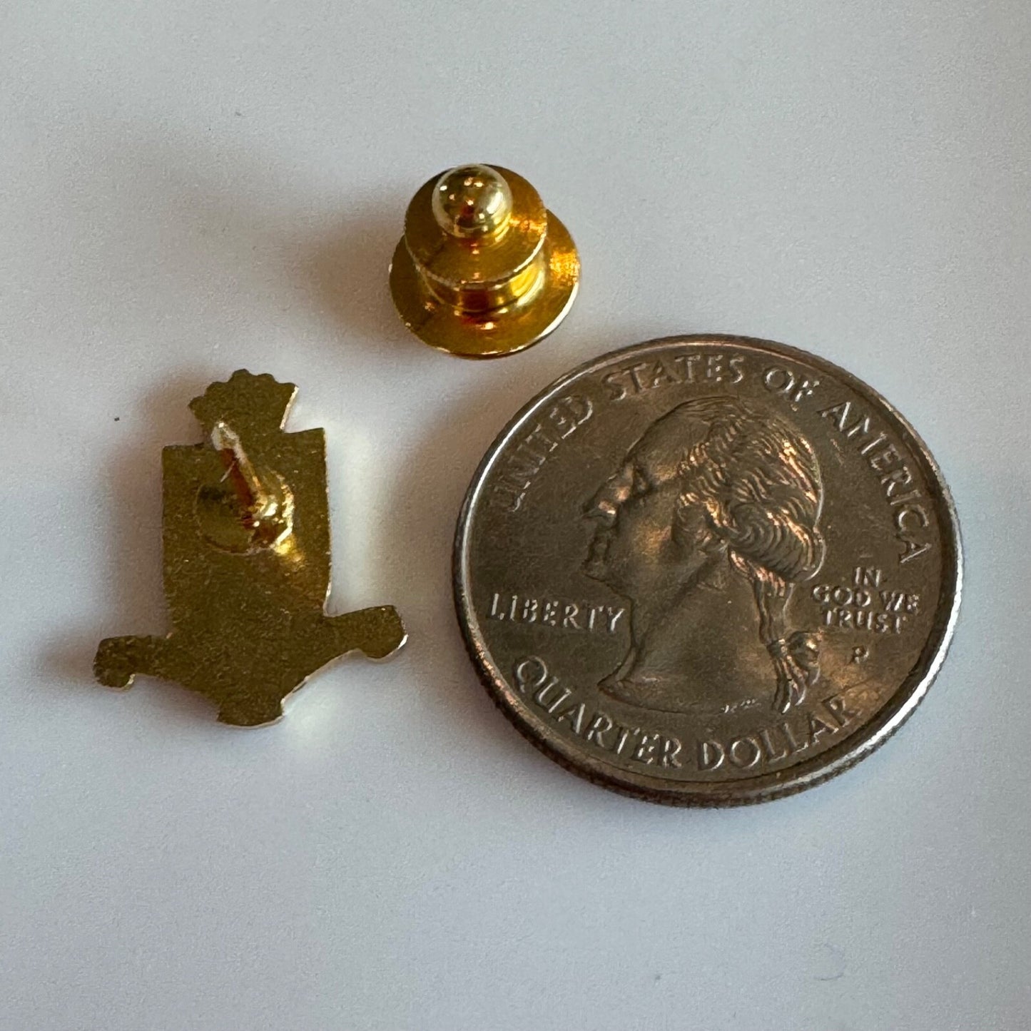 Vintage Seattle Seafair 1983 Crest Pin Metal Enamel – Quality