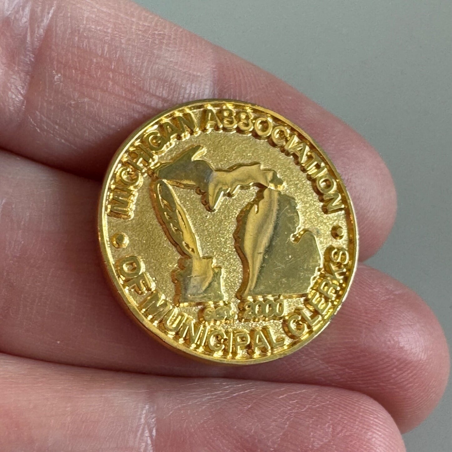 Vintage Michigan Association of Municipal Clerks Gold Tone Lapel Pin Tie Tack