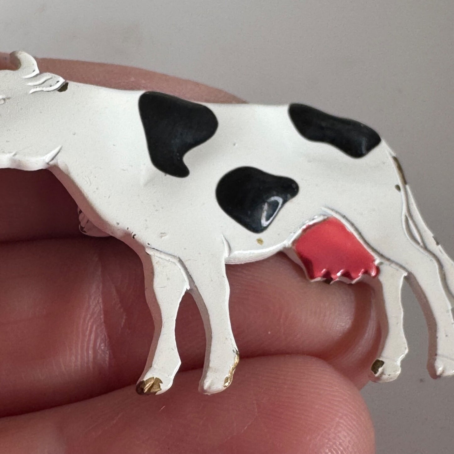 Vintage Holstein Dairy Cow Brooch Lapel Pin Enamel