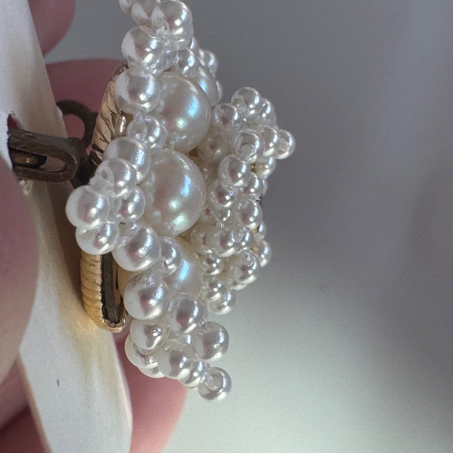 Vtg Unique Lions Club Pearl 3-D Flower Shaped Pin Brooch New in Box