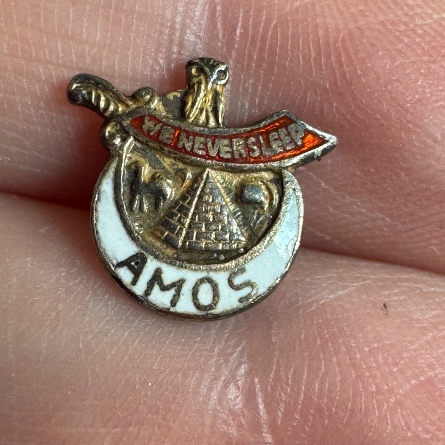 Vtg ANCIENT MYSTIC ORDER OF SAMARITANS AMOS We Never Sleep Screw Back Lapel Pin