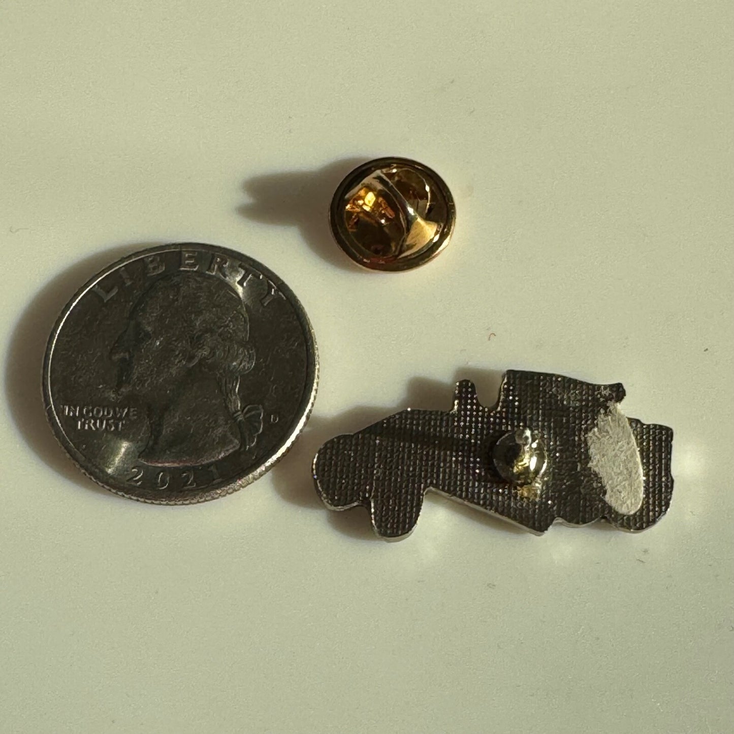 Vintage Yellow Caterpillar Cat Motor Grader Advertising Lapel Pin
