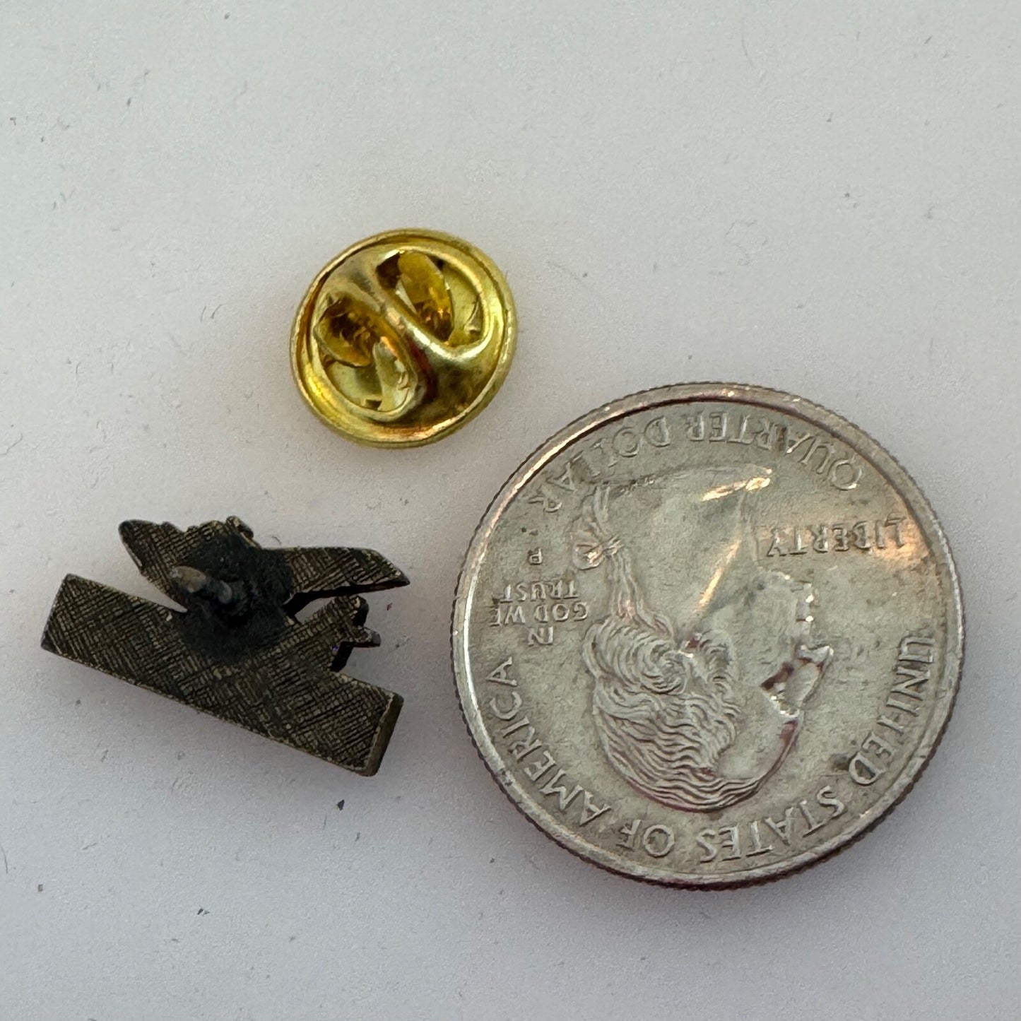 Vintage The Spruce Goose Sea Plane Lapel Pin Hughes Flying Boat Evergreen Museum