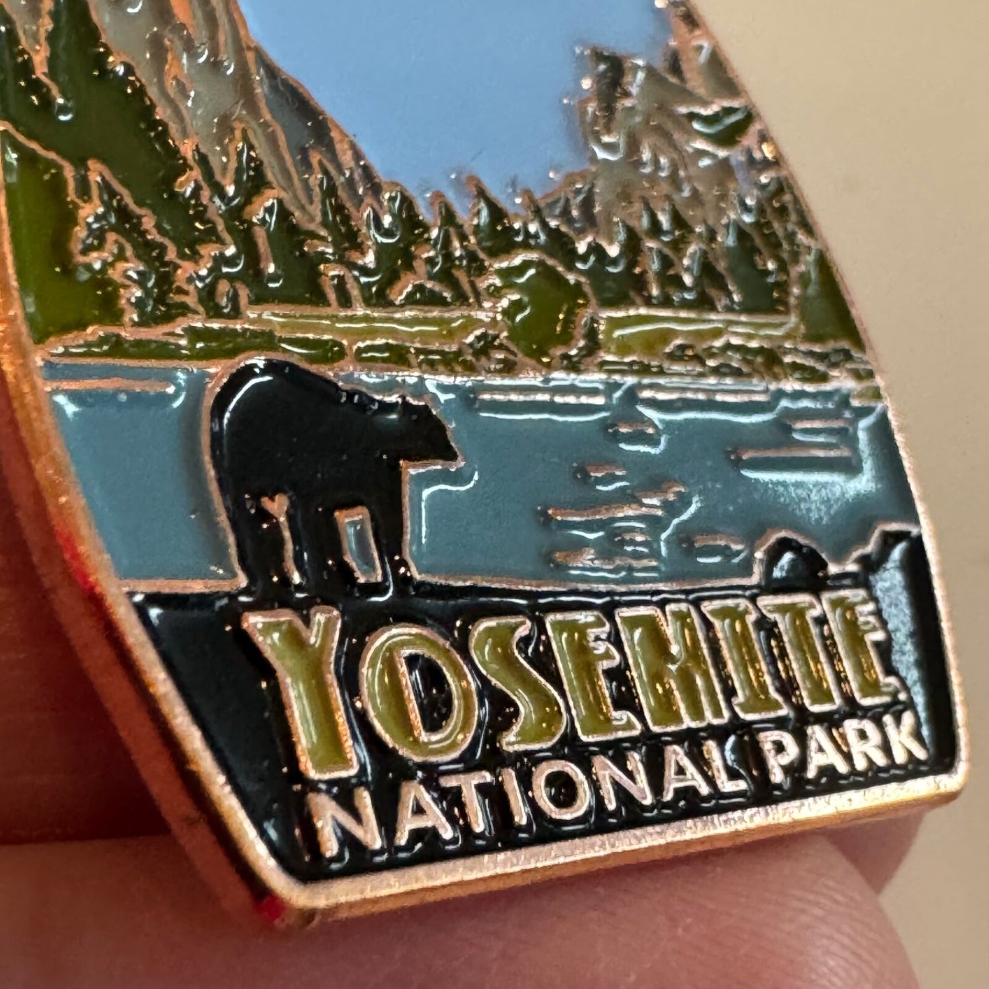 Yosemite National Park Enamel Lapel Pin El Capitan Half Dome Bears Souvenir
