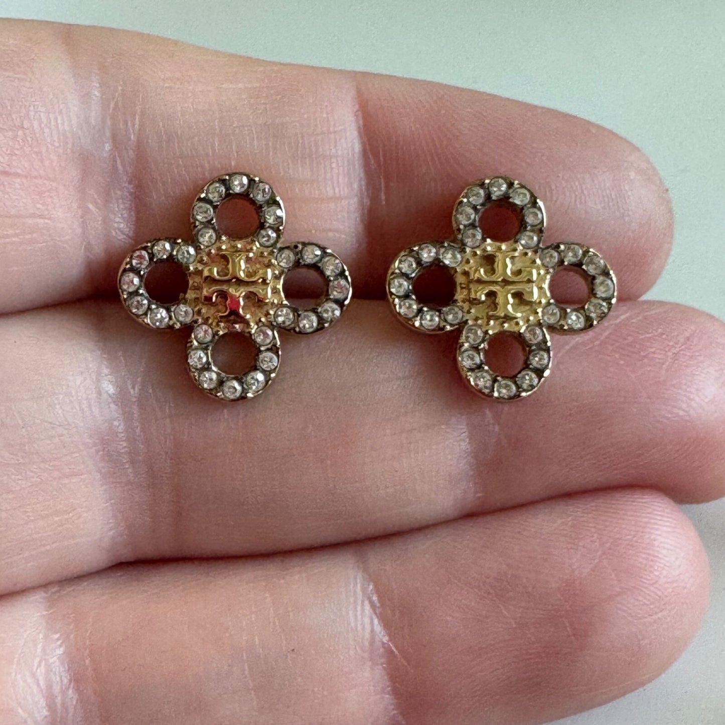 Tory Burch Small Kira Pavé Clover Stud Earrings NWOT