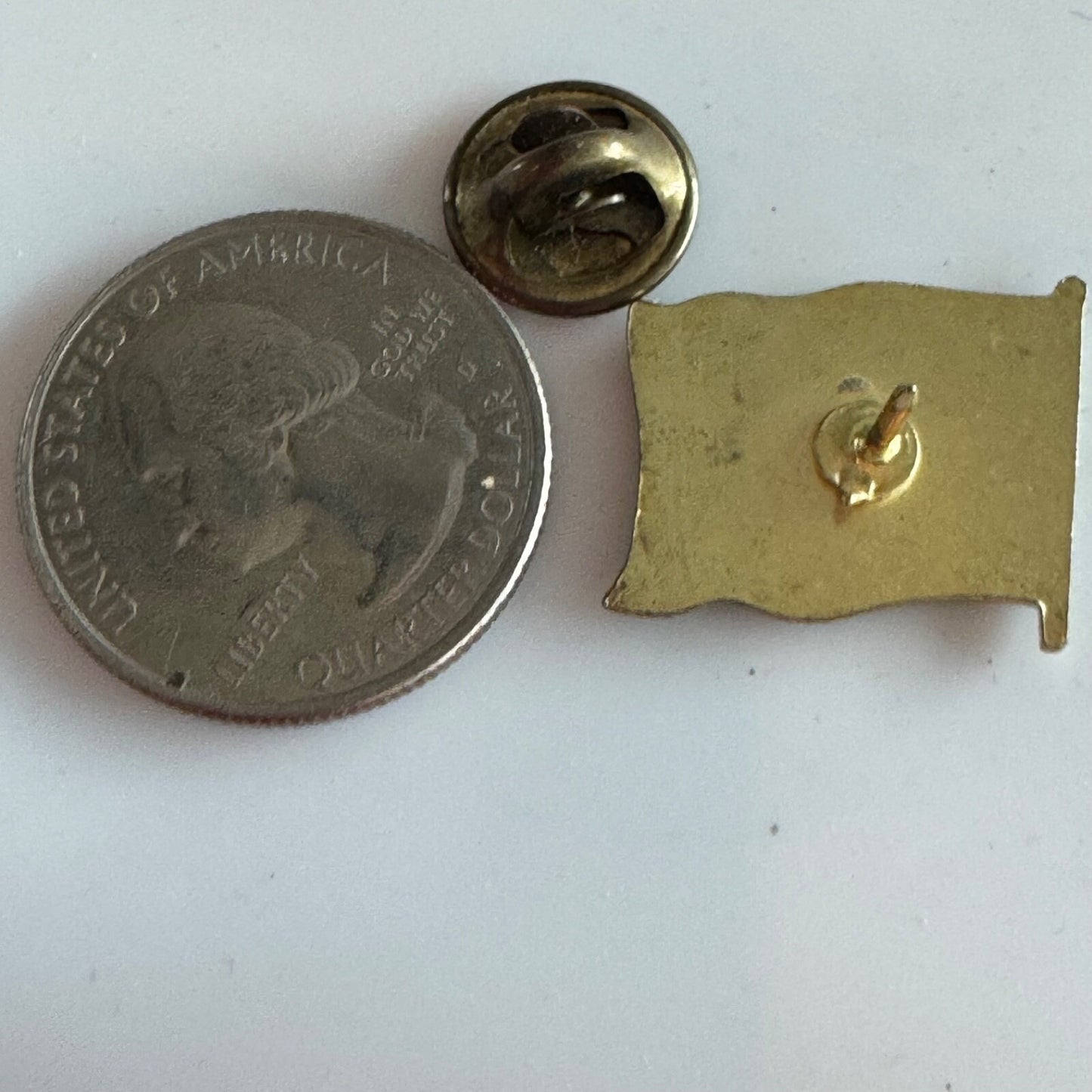 Vintage Washington State Flag Lapel Pin