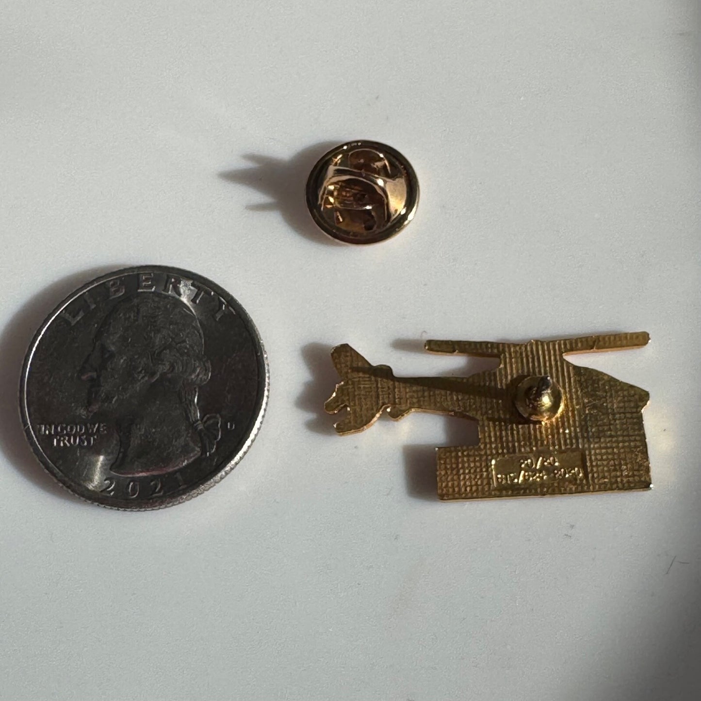 Vtg University Of Washington Airlift Northwest Air Ambulance Helicopter Pin