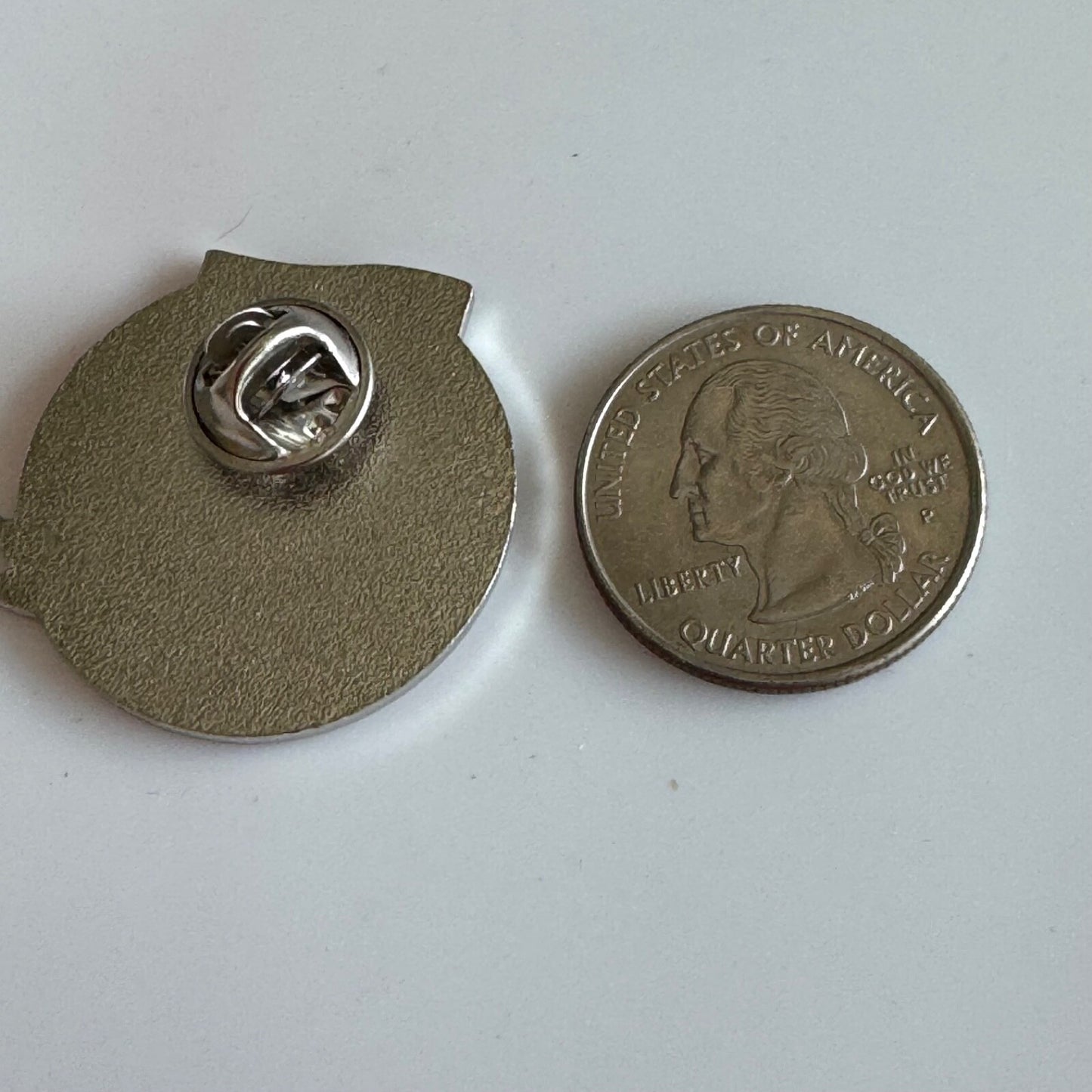 Carnival Cruise Sunshine VIFP Club Pin – 2015 Edition Cruising Cruises