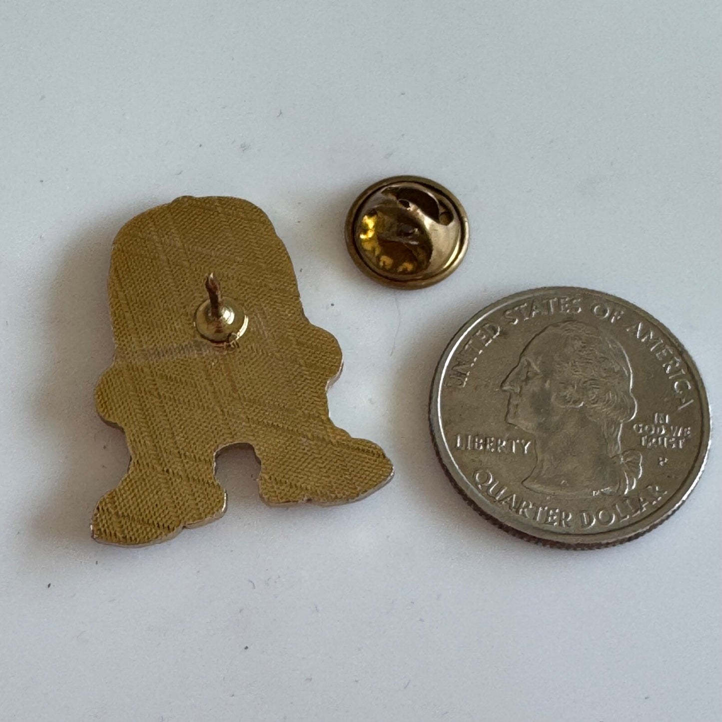 Vintage Warriors at Amazon Oak7 Peccy Lapel Pin Military