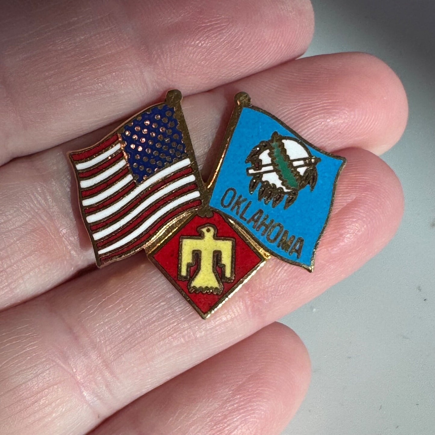 Vtg 45th Infantry United States and Oklahoma State Flag Pin American