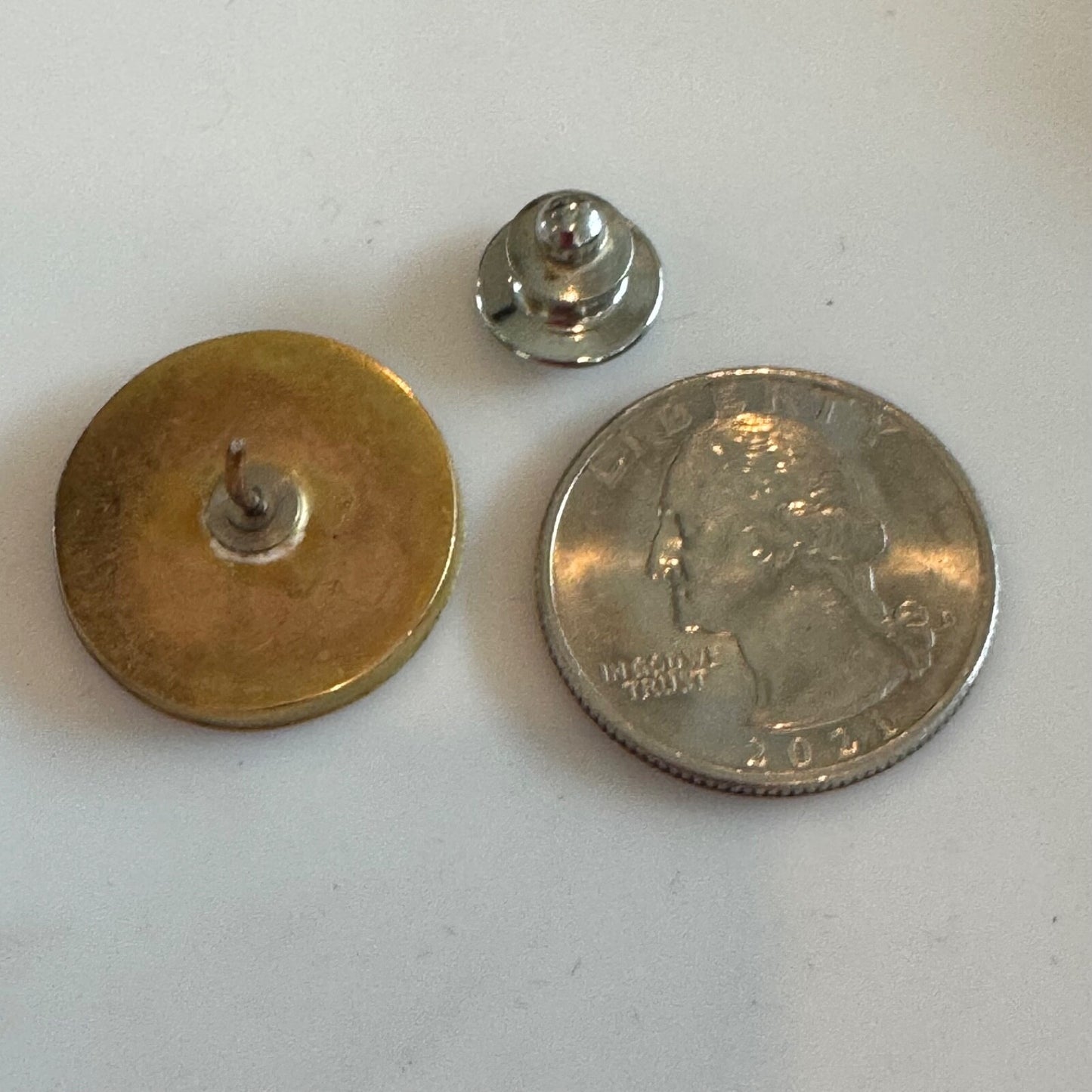 Vintage Orchid Iris Lapel Pin Tie Tack