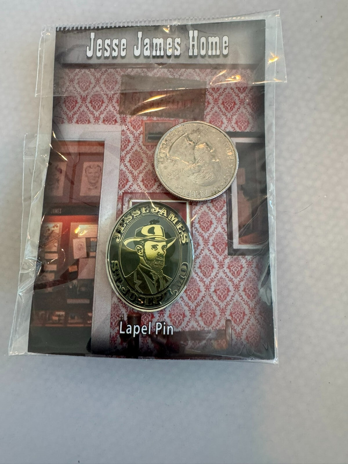 Jesse James St Joseph Missouri Souvenir Lapel Pin on Original Card MO