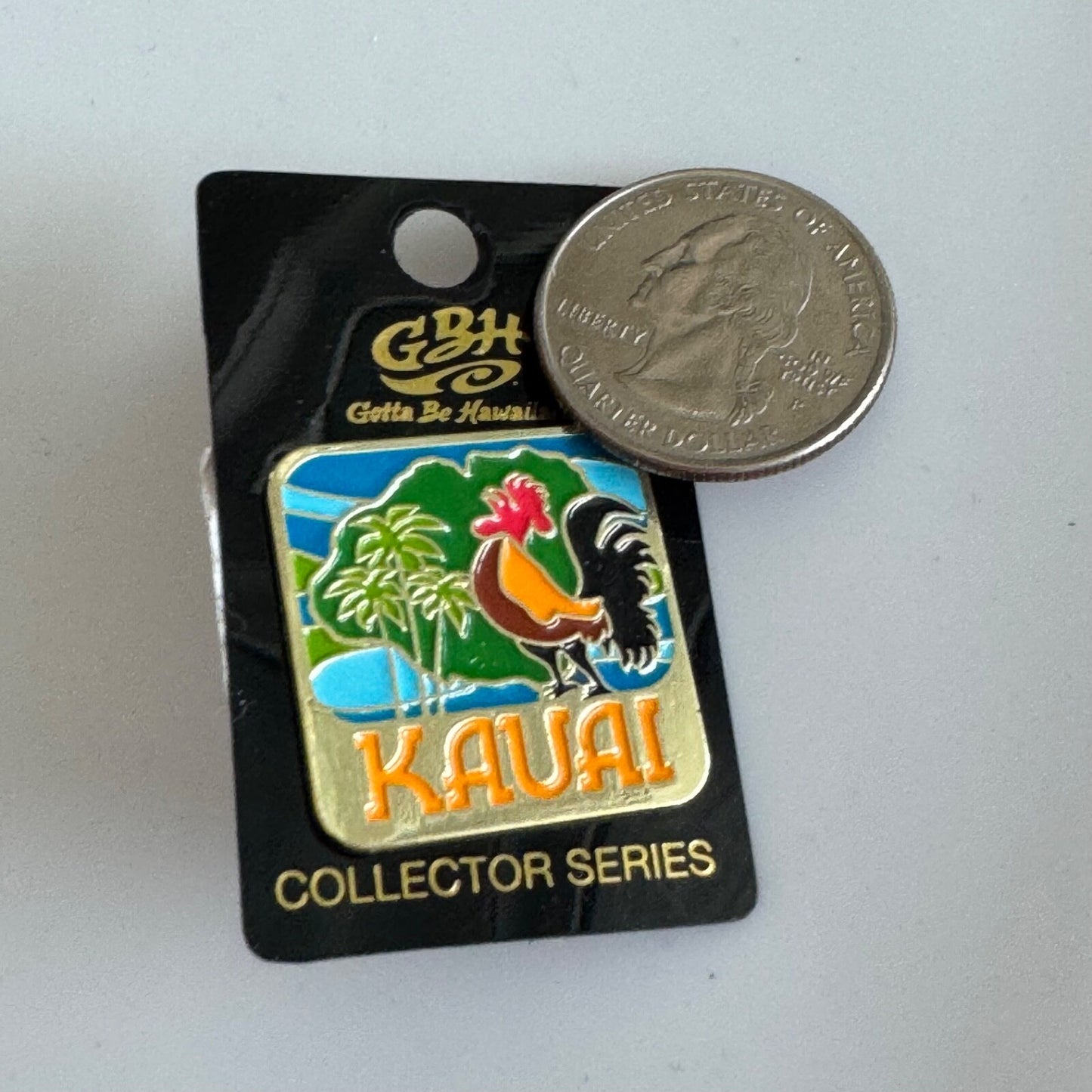 Kauai Rooster GBH Lapel Pin – Hawaii, USA