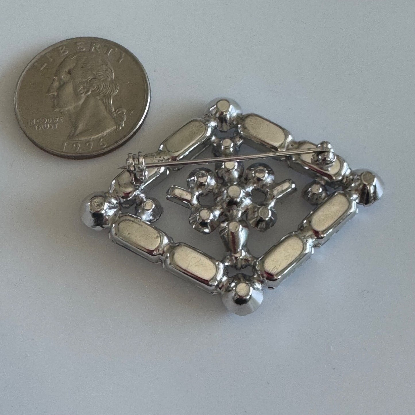 Stunning Vintage Silver Tone Blue Stone Crystal Geometric Brooch Pin