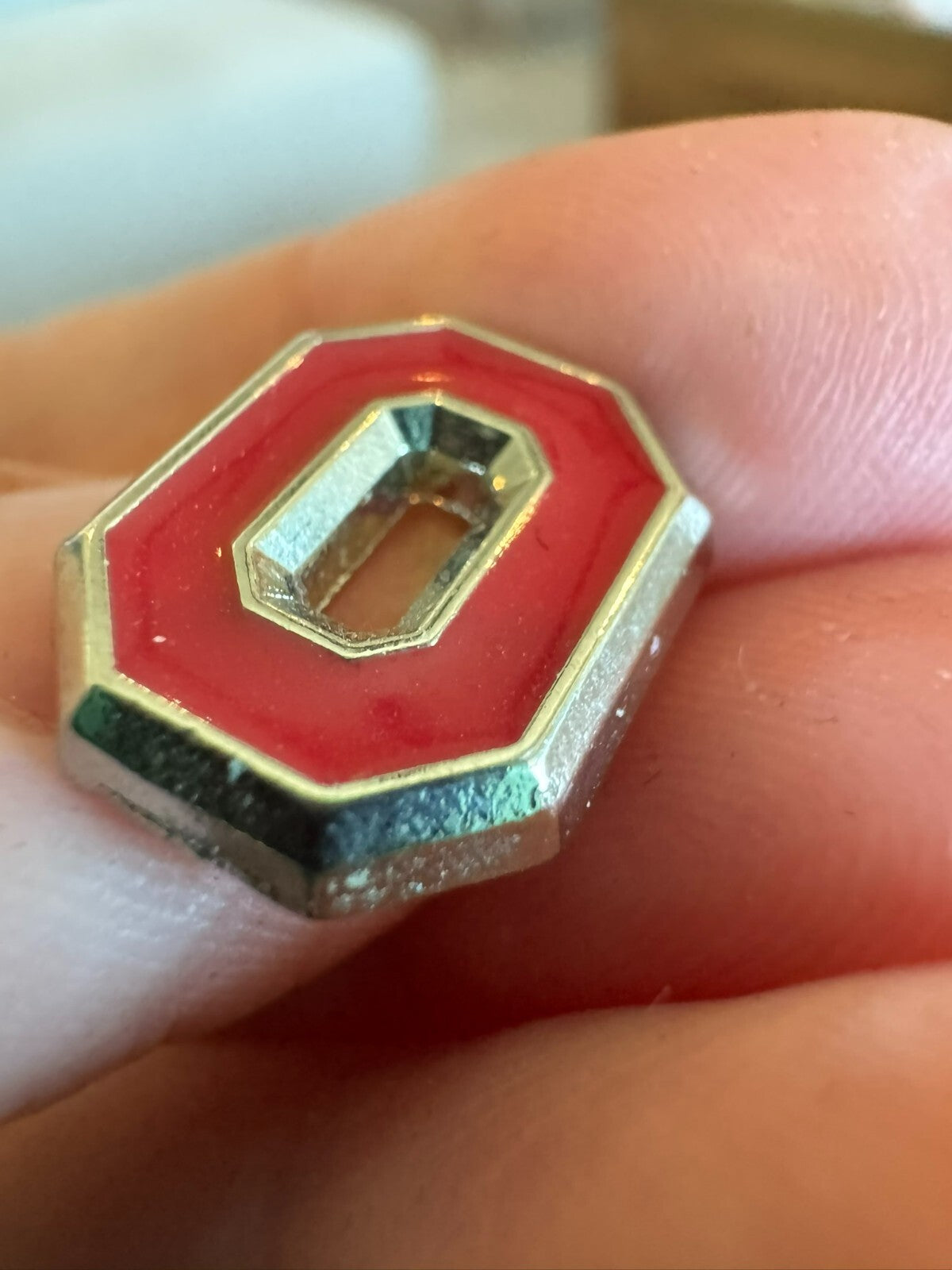 The Ohio State University "O" Lapel Pin Buckeyes OSU