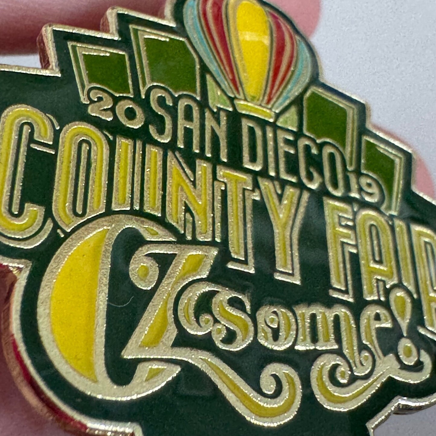 2019 San Diego County Fair Ozsome! Wizard of Oz Themed Balloon Lapel Pin