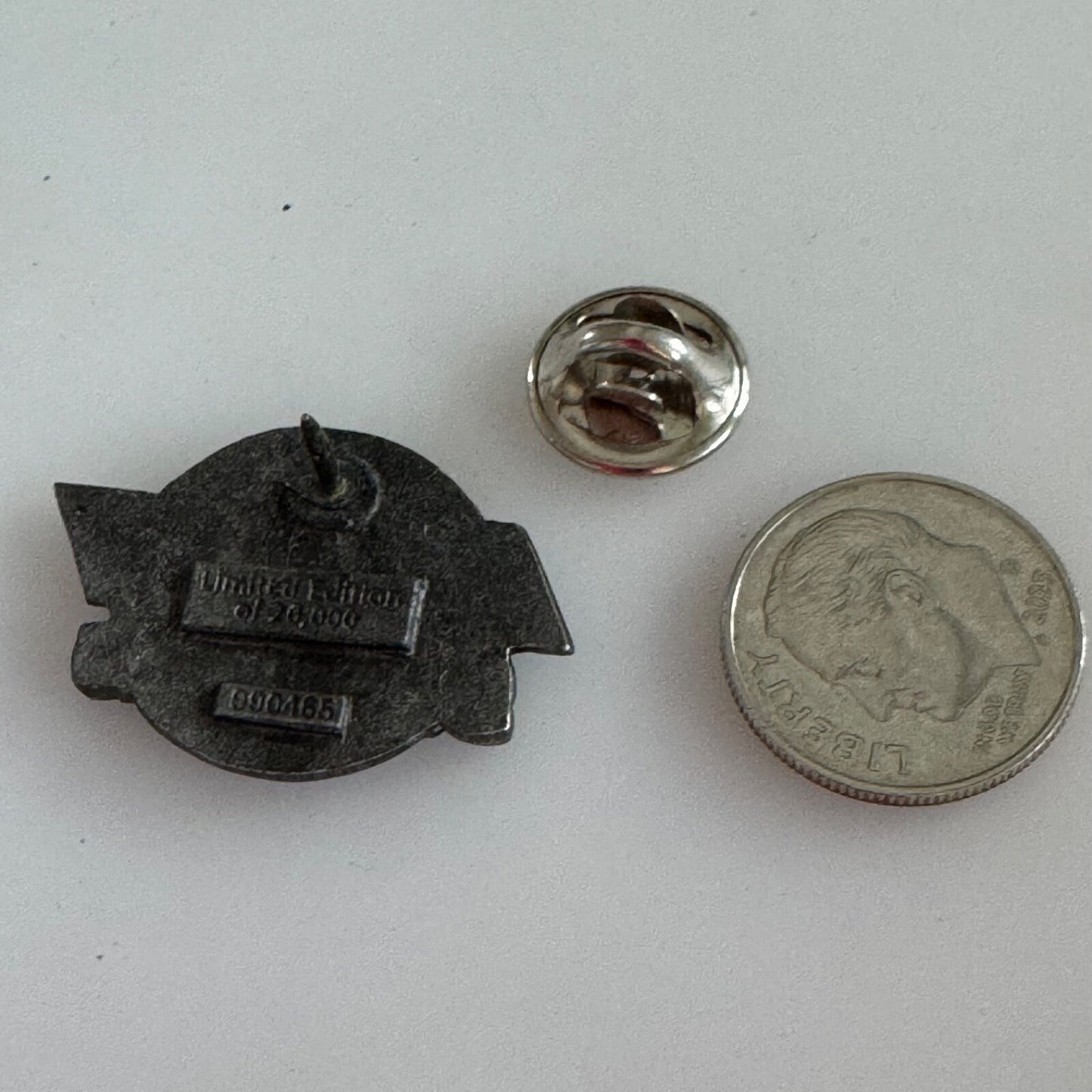 Vintage 1999 NFL Seattle Seahawks Logo Season Ticket Holder Lapel Pin