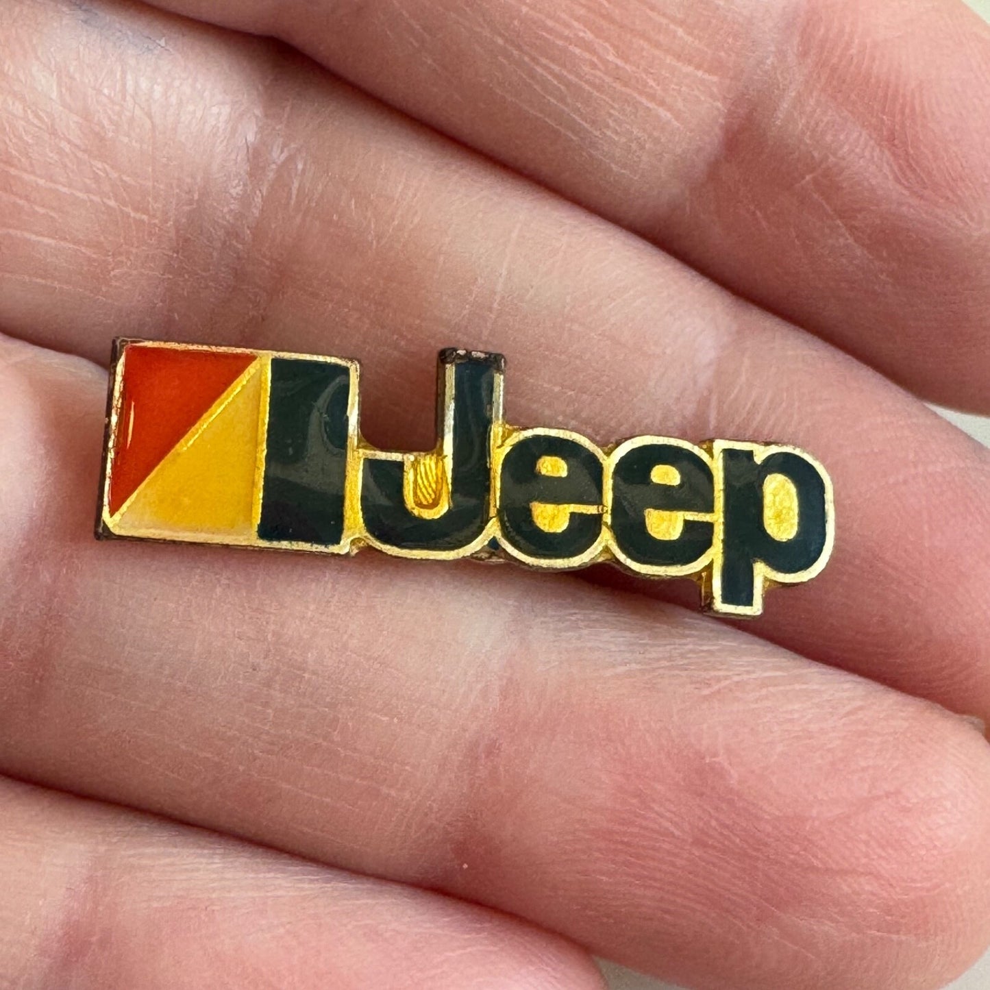 Vintage Jeep Logo Lapel PIn