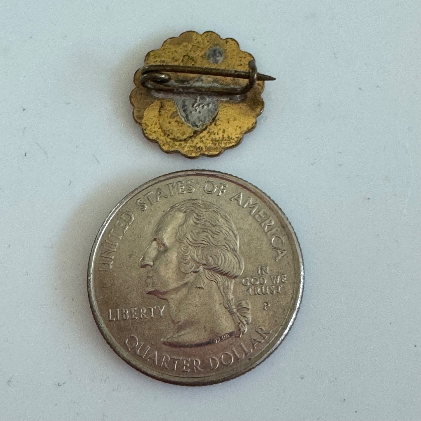Vintage Betsy Ross House Lapel Pin – Philadelphia, Pennsylvania