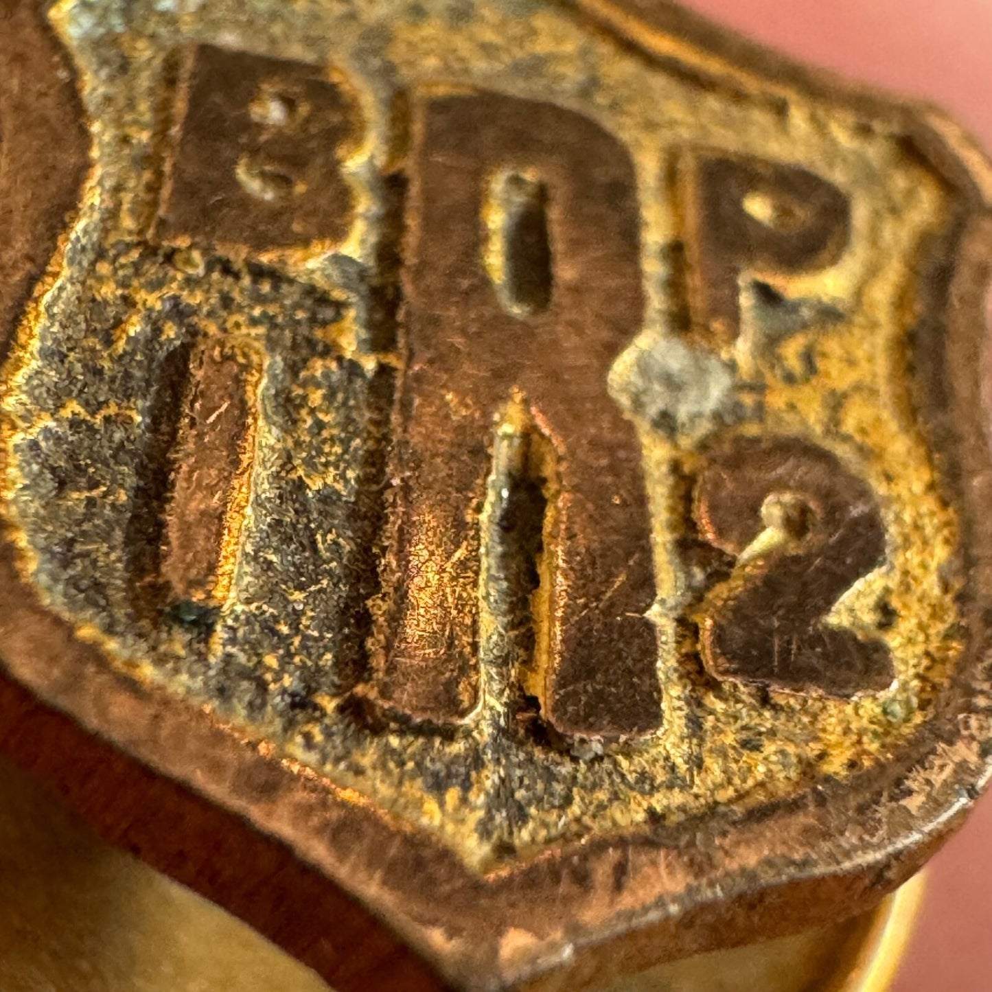 Antique Royal Black Preceptory 12 Screwback Lapel Pin RBP Glorious Twelfth