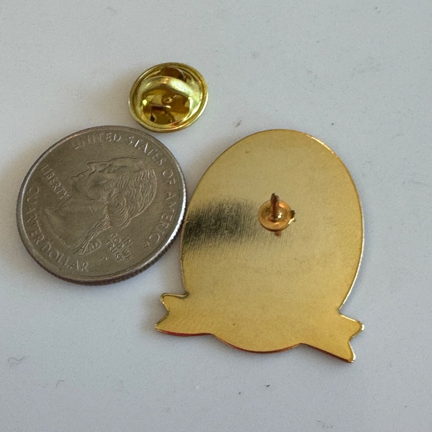 Child of Mary Virgin Portrait Gold-Trimmed Devotional Pin Fatima