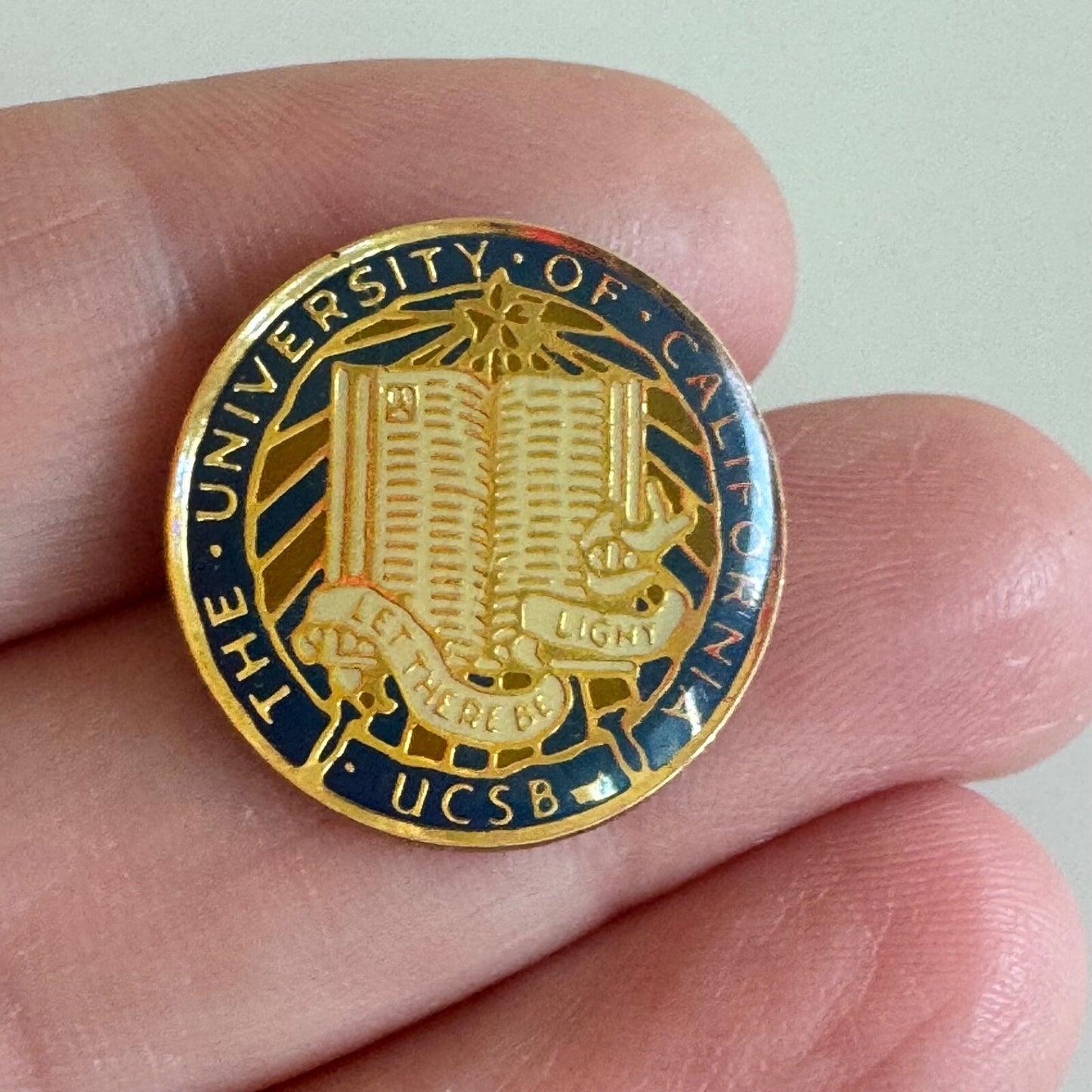 Vintage University of California Santa Barbara UCSB Lapel Pin Gauchos