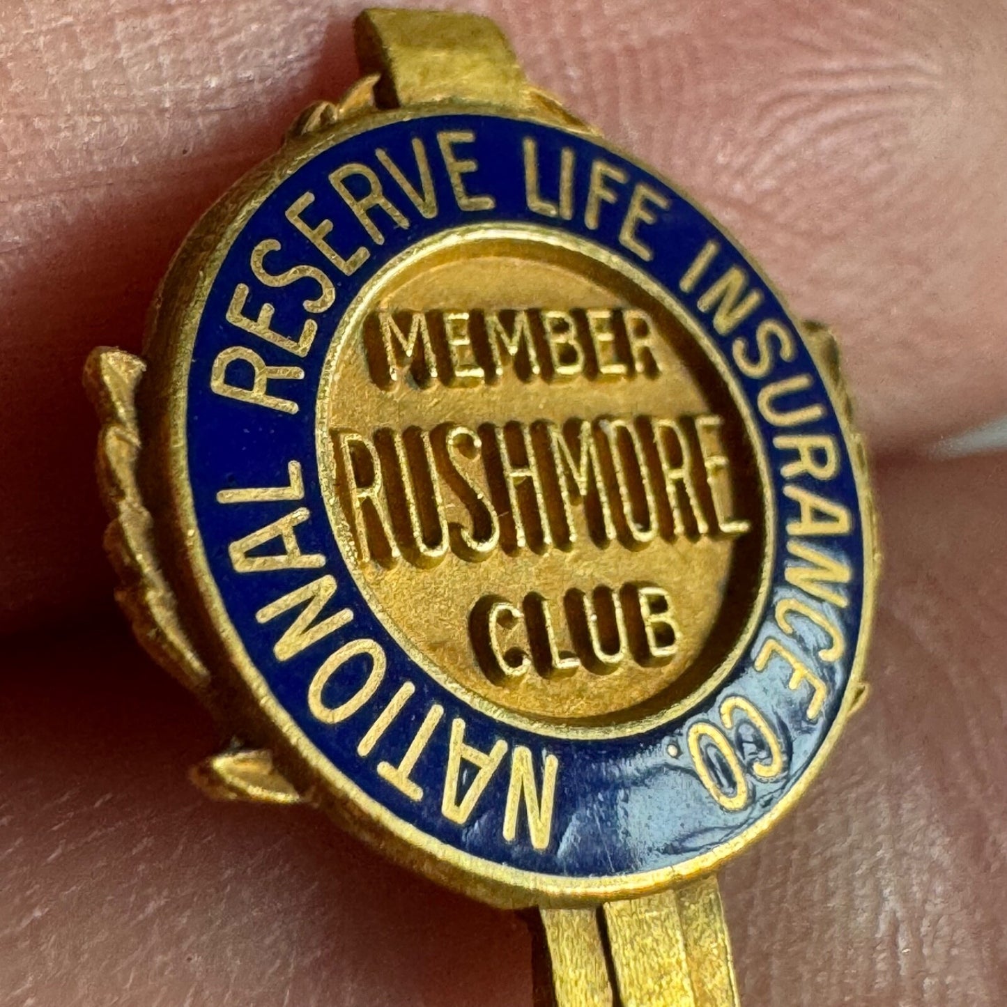 Vintage National Reserve Life Insurance Co. Rushmore Club Member Lapel Pin GF