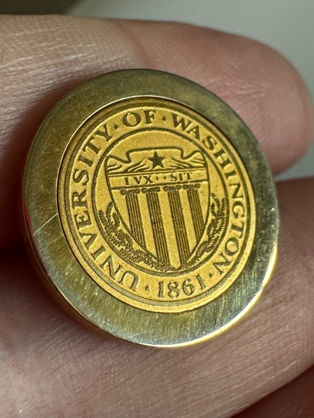 Gold Tone University of Washington Lapel Pin Tie Tack Huskies