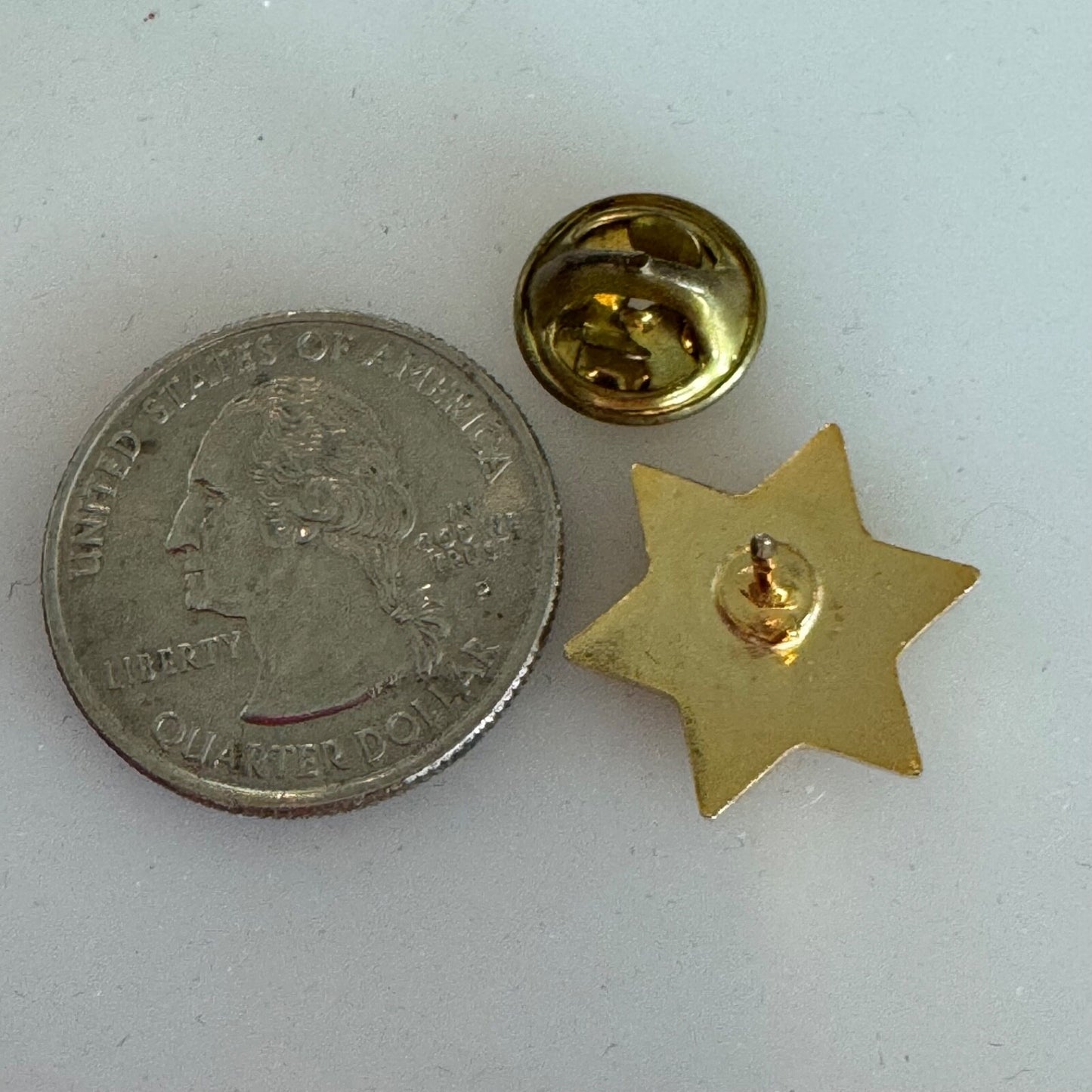 VTG Wells Fargo Bank Agent Stagecoach Six Point Star Black Gold Enamel Pin Badge