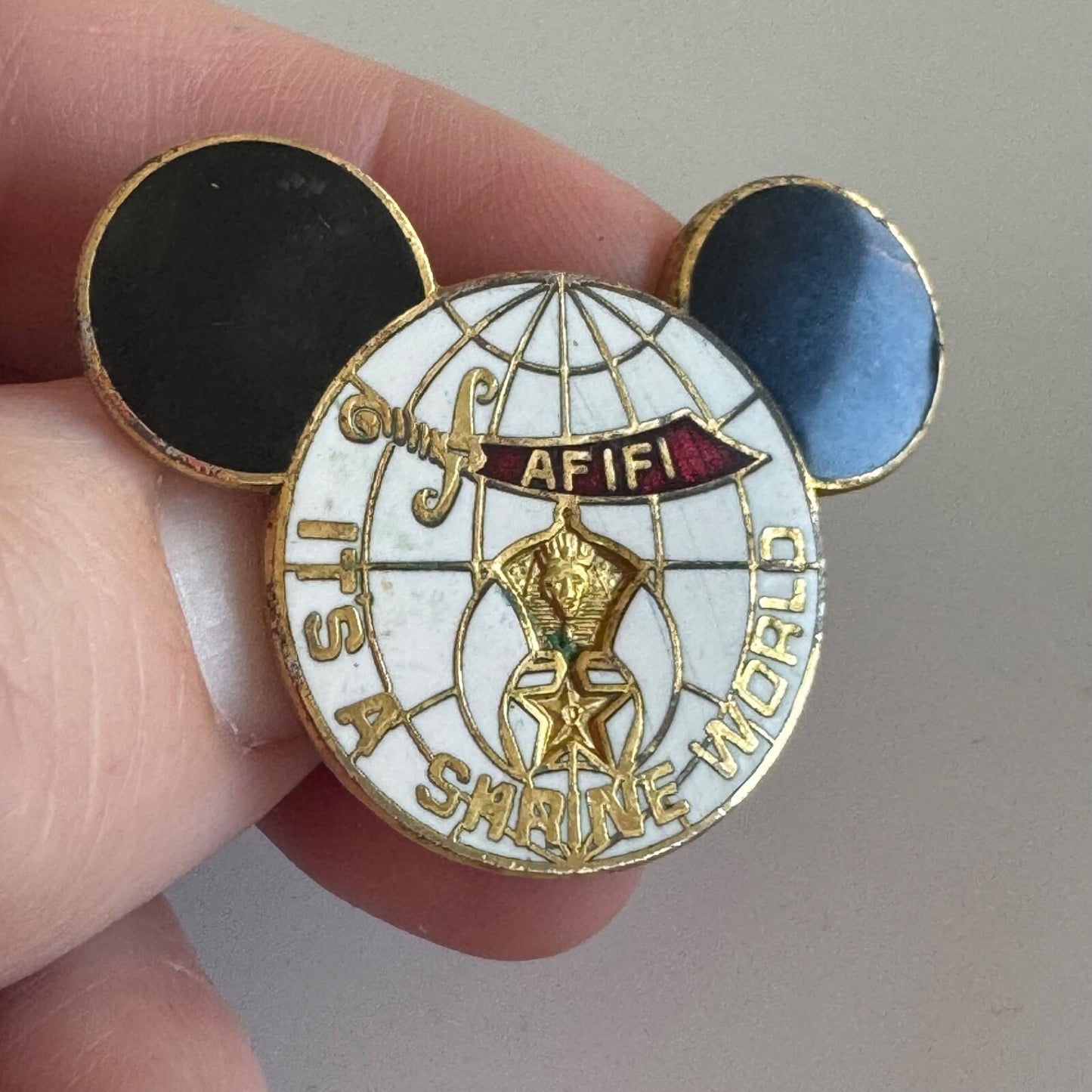 Vintage 1985 Disneyland Afifi It's a Shrine World Mickey Mouse Ears Lapel Pin