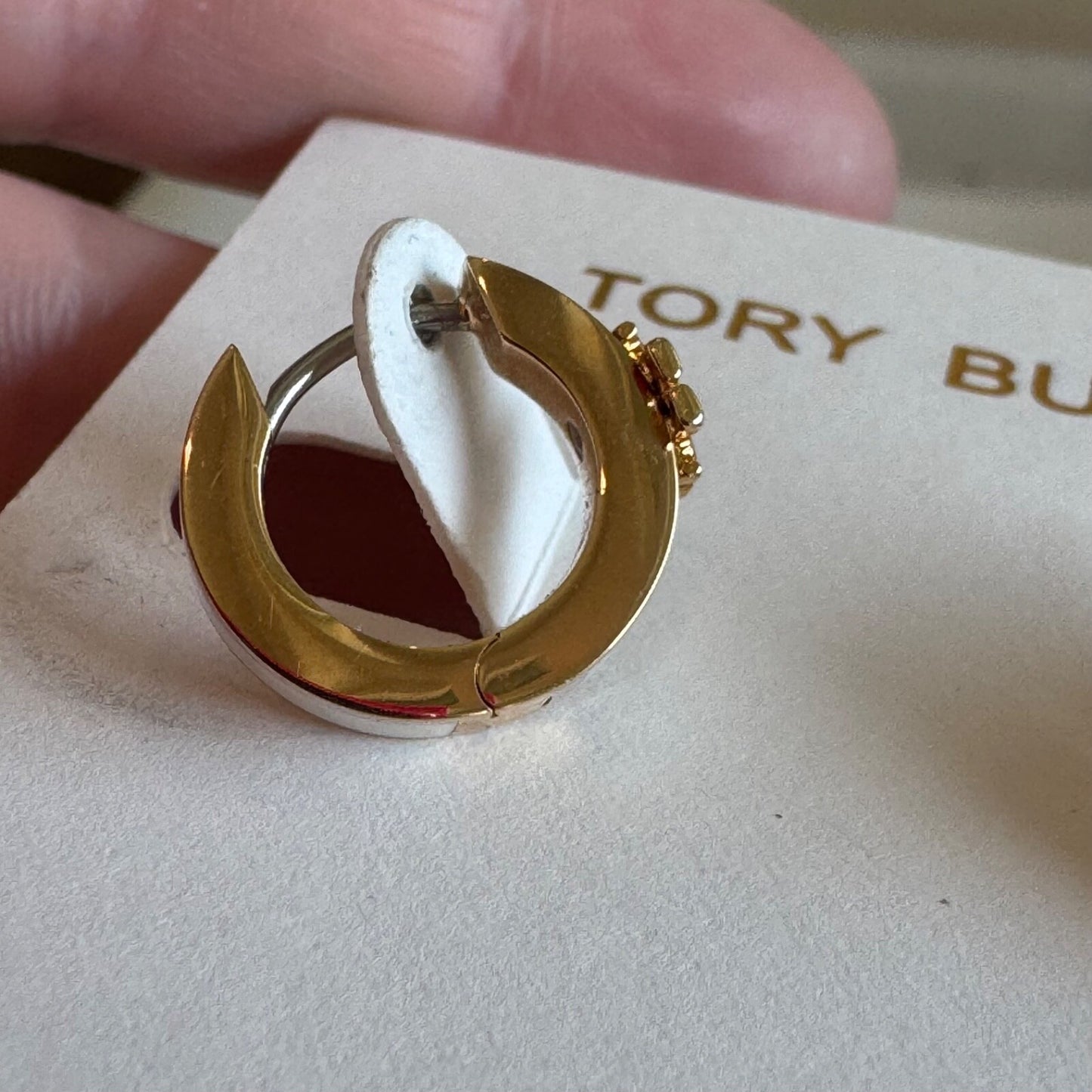 Tory Burch Kira Enamel Gold Huggy Hoop Earrings With Logo New On Card
