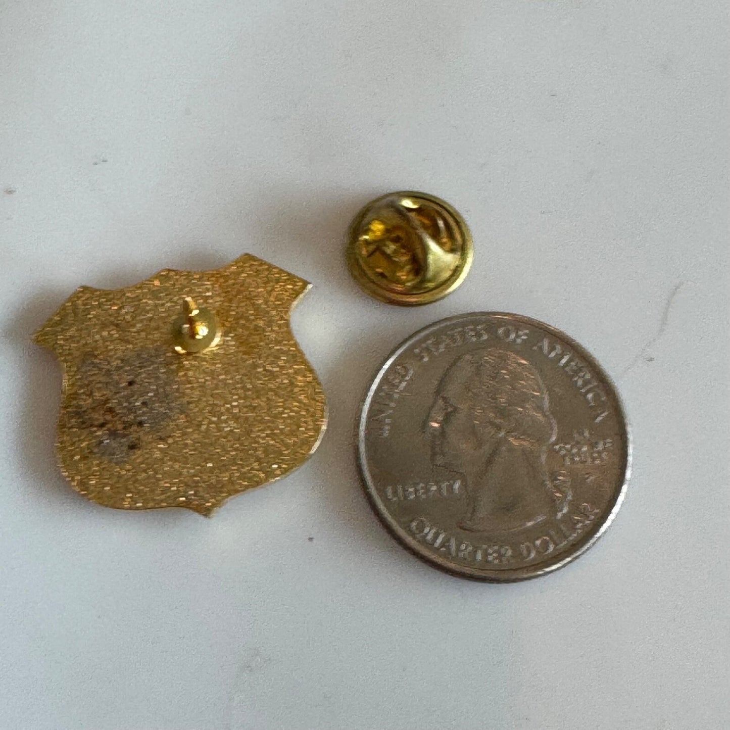 Springfield Illinois Route 66 Gold Shield Enamel Pin – Collector’s Item
