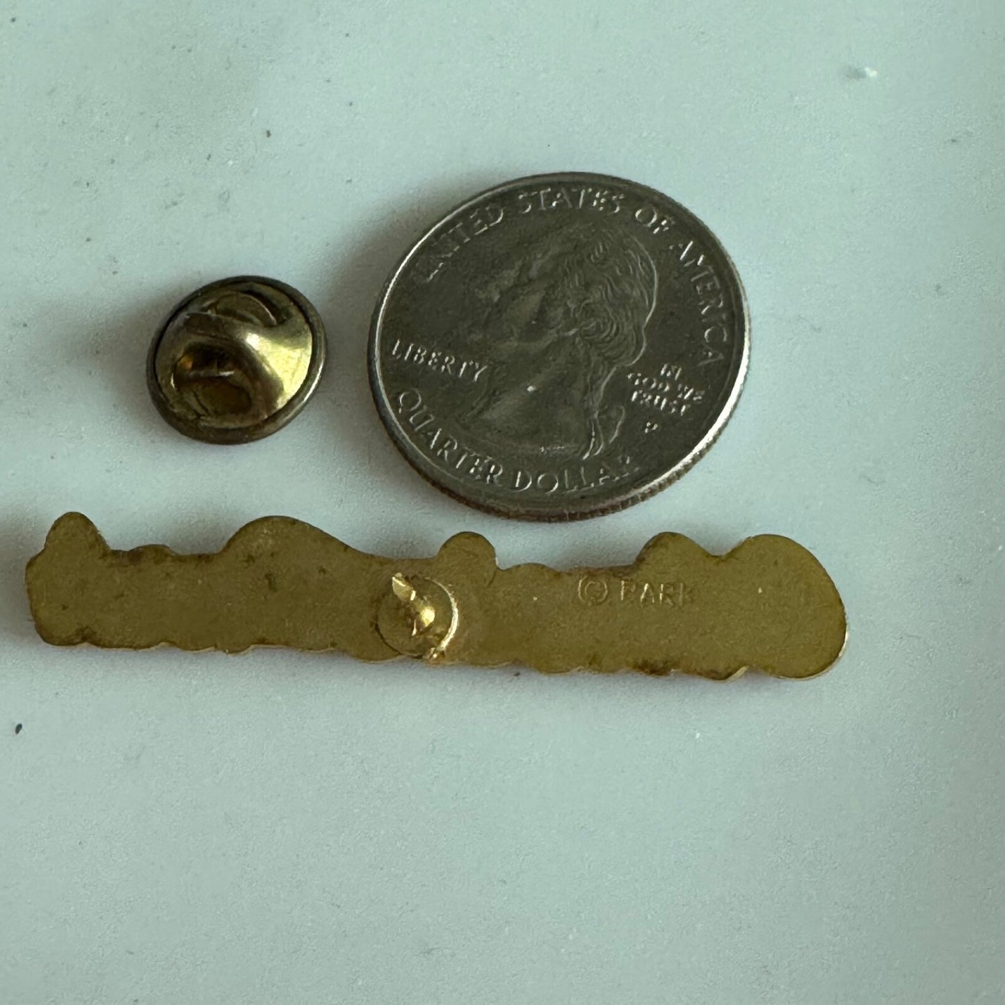 Vintage Glacier Park Script Enamel Souvenir Pin Gold Tone Montana National