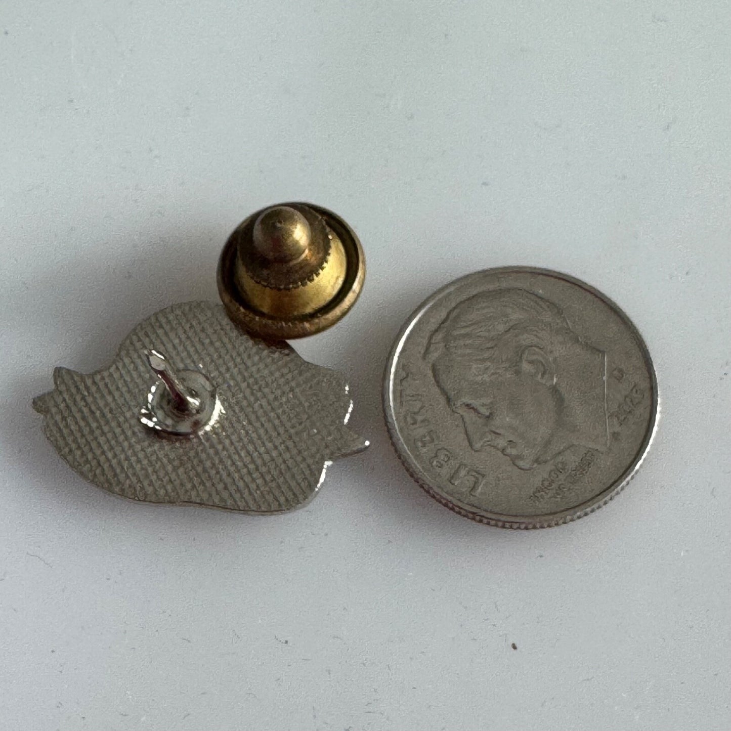 Vintage University of Arkansas Razorbacks Lapel Pin