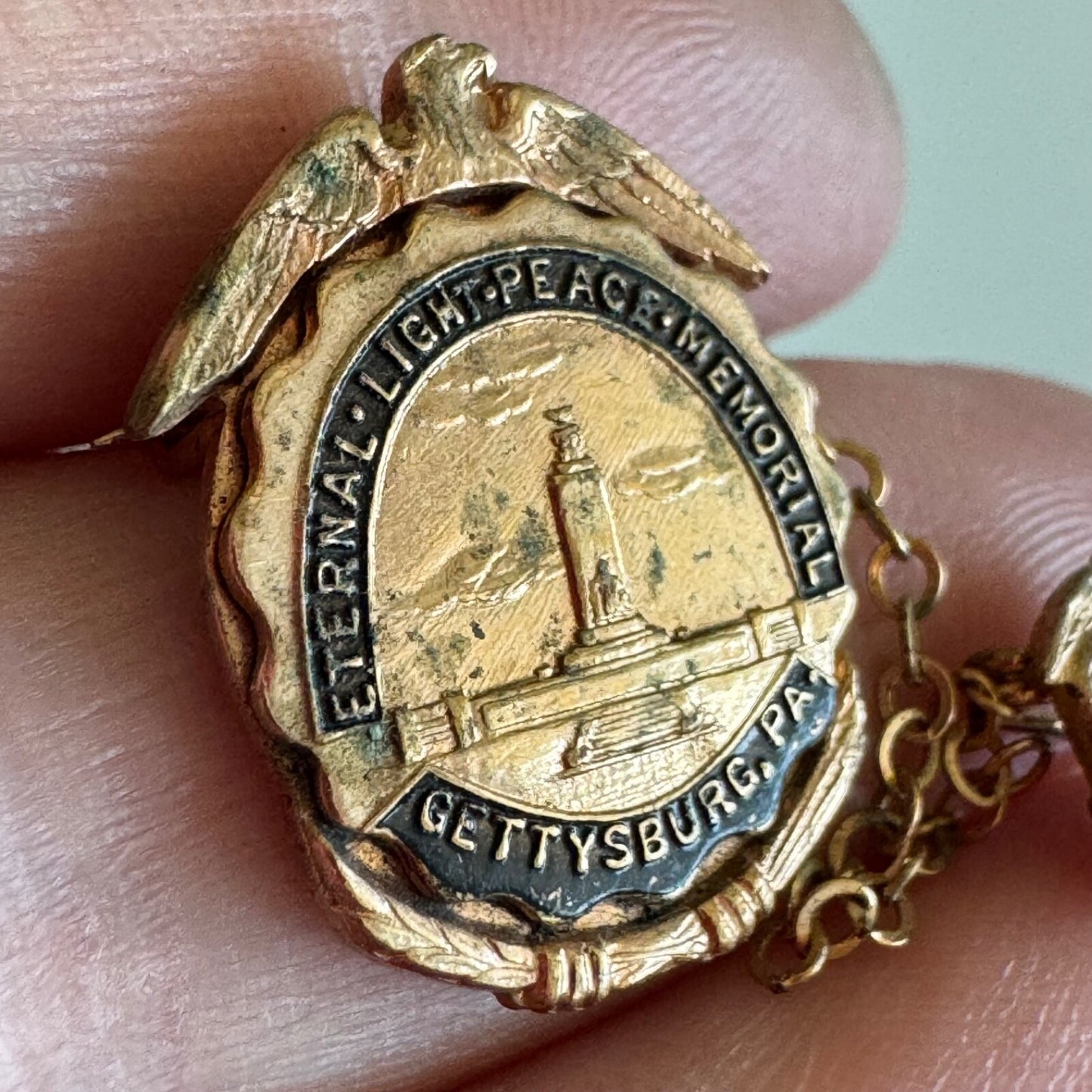 Vintage 1941 Eternal Light Peace Memorial Gettysburg PA Pin