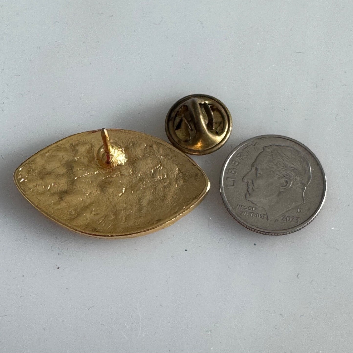 Vintage University of Tennessee Volunteers UT Football Lapel Pin