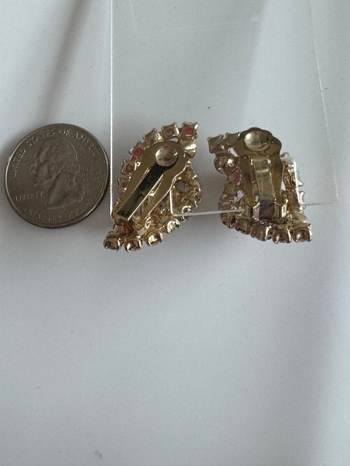 Aurora Borealis Rhinestone Clip-On Earrings Twist – Red Pink AB & Clear Marquise