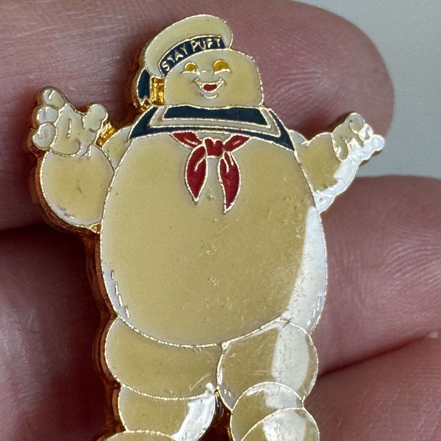 Vintage Universal Studios Ghostbusters Stay Puft Marshmallow Man Lapel Pin
