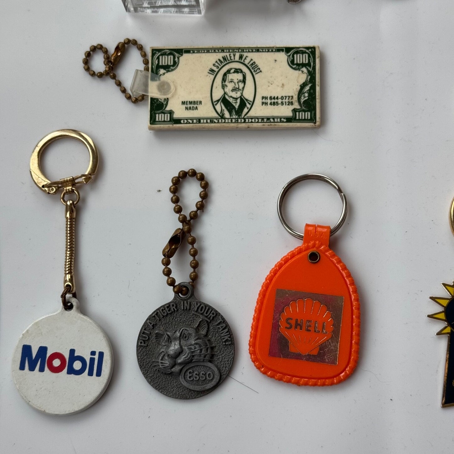 Lot of 20+ Vintage Car Automobile Dealership Oil Gas Keychains Key Chains