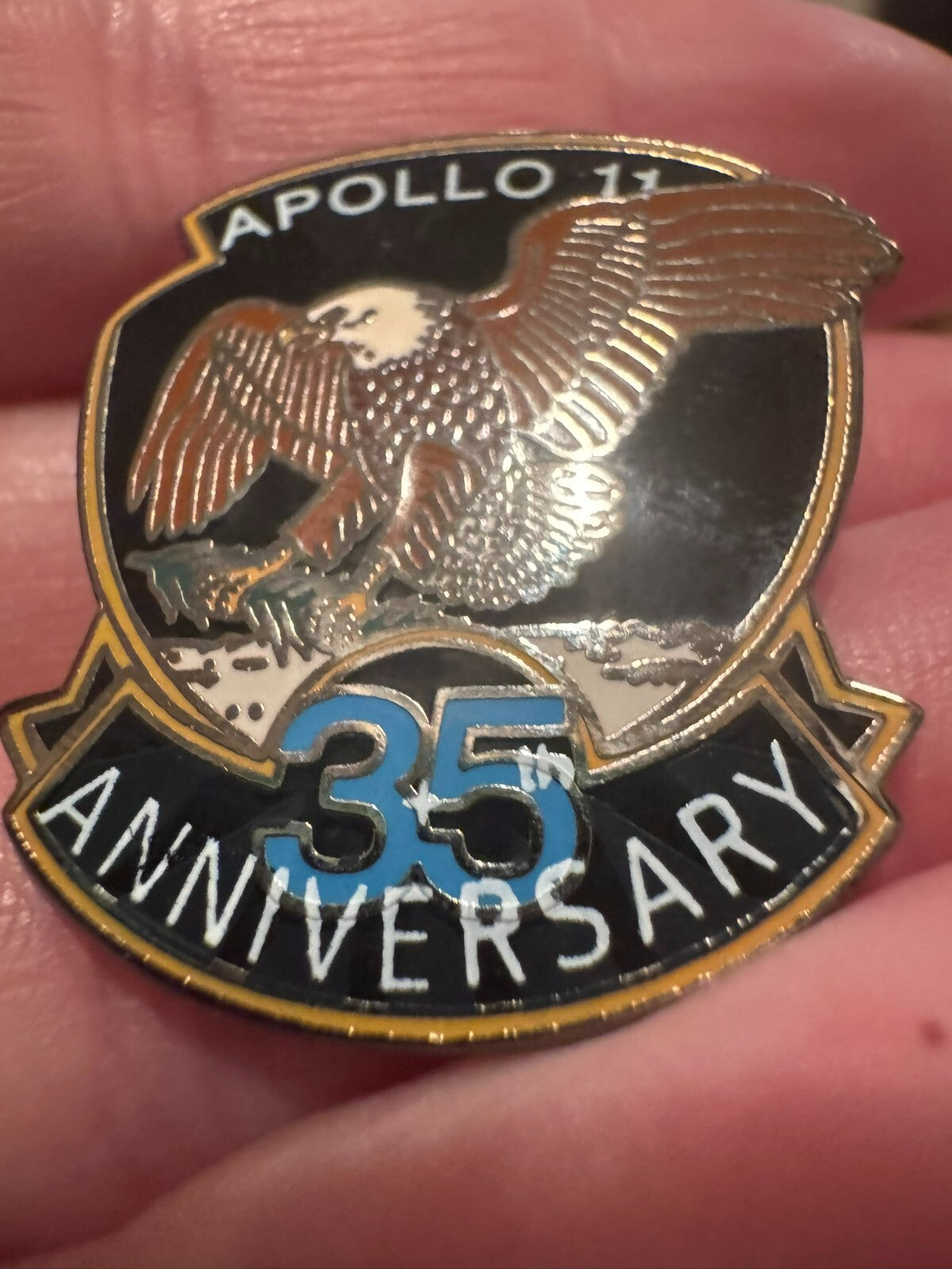 NASA Apollo 11 Pin Space Program 35th Anniversary Official Edition Astronauts