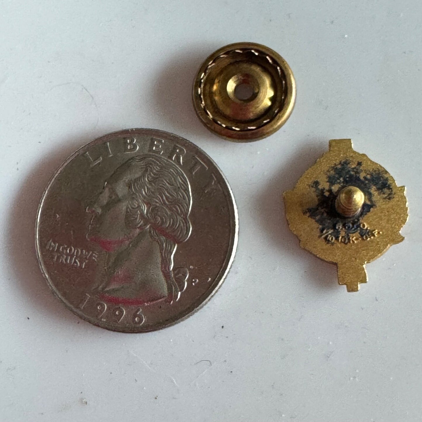 Vintage National Reserve Life Insurance Co. Rushmore Club Member Lapel Pin GF