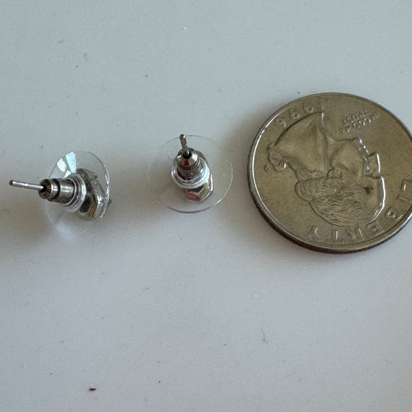 Authentic Kendra Scott Emilie Stud Earrings Platinum Drusy Small Druzy NWOT