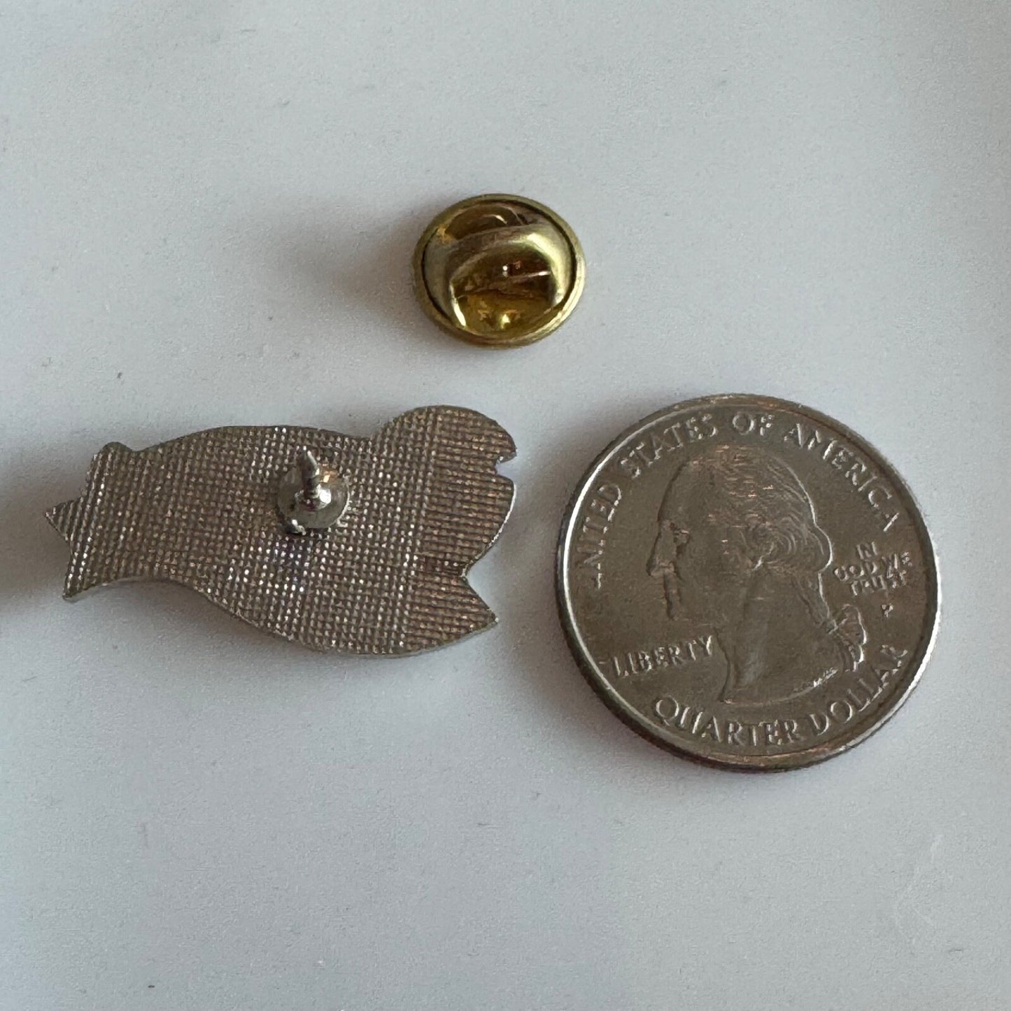 Boston Red Lobster Food-Themed Travel Souvenir Enamel Pin