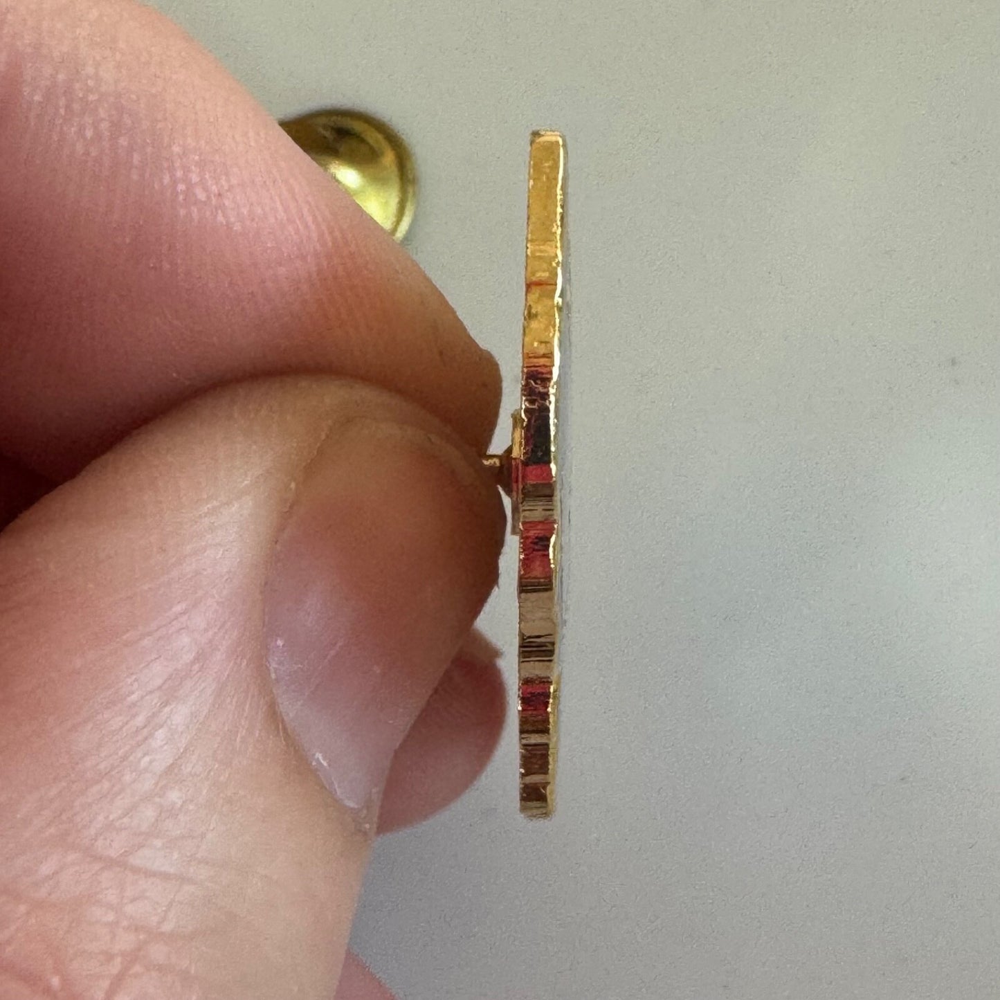 Vintage Anchorage Alaska Lapel Pin Souvenir Tourist