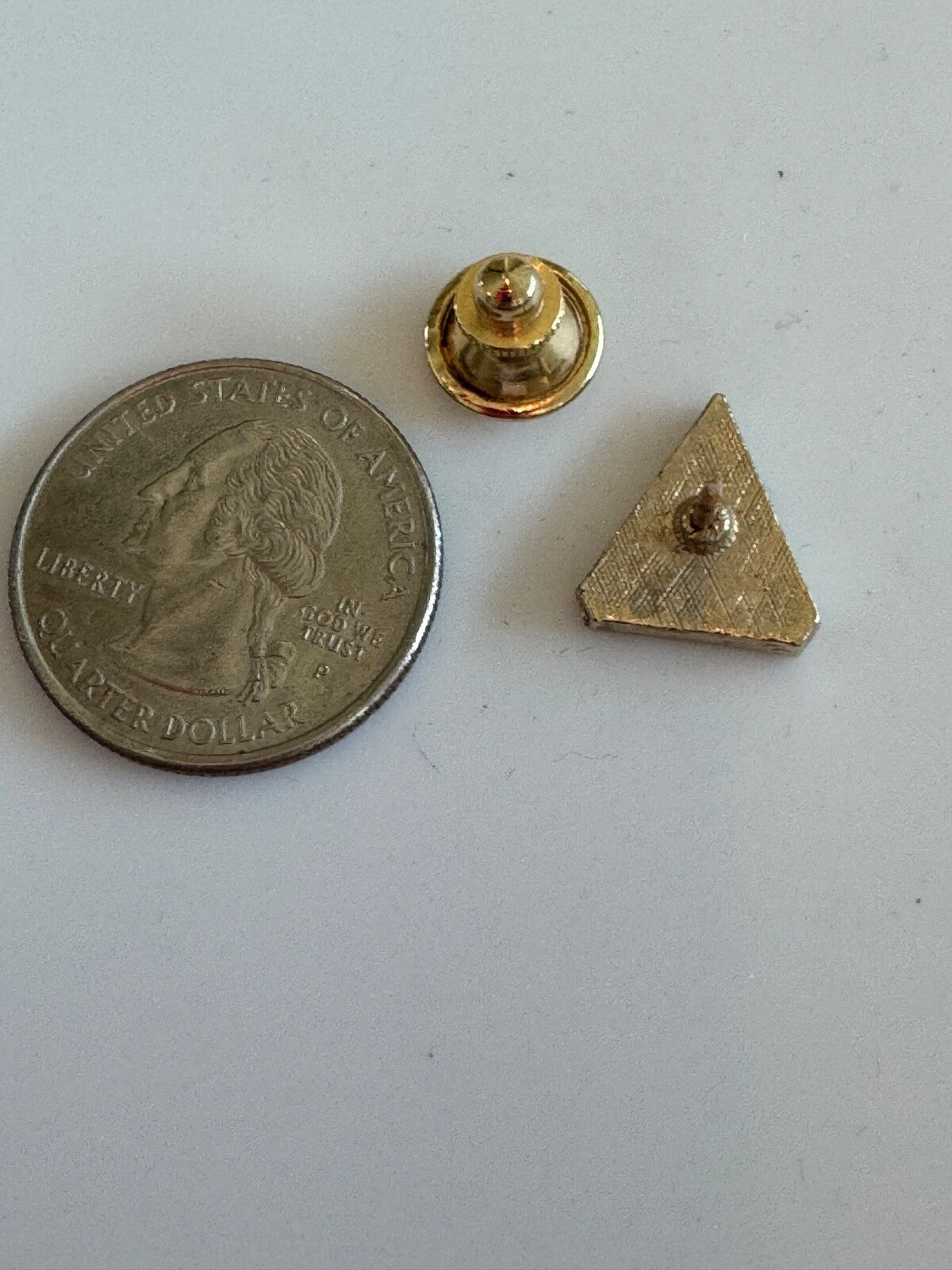 Vintage City of Faith Triangle Praying Hands Religious Pin Church