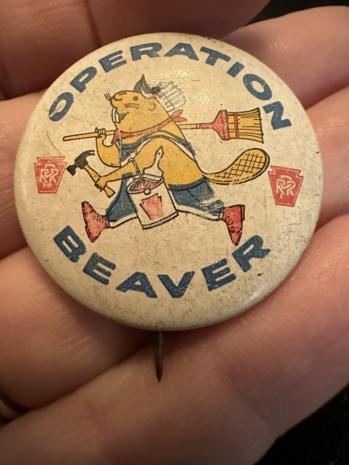 Vintage Pennsylvania Railroad Co Operation Beaver Pin Back Pinback PRR