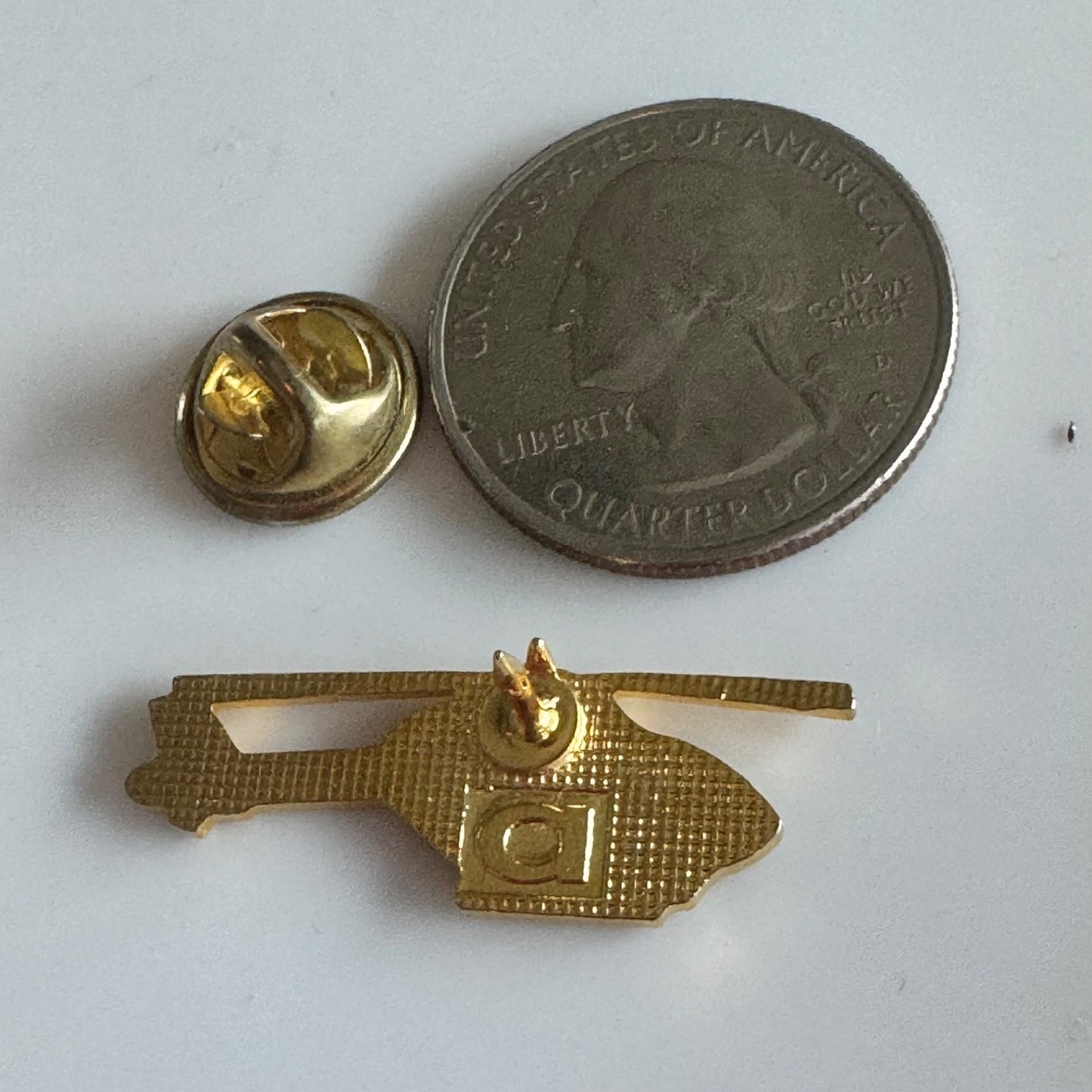 Vtg HeliSource MD911 Helicopter Enamel Lapel Pin Air Rescue Aviation Ambulance