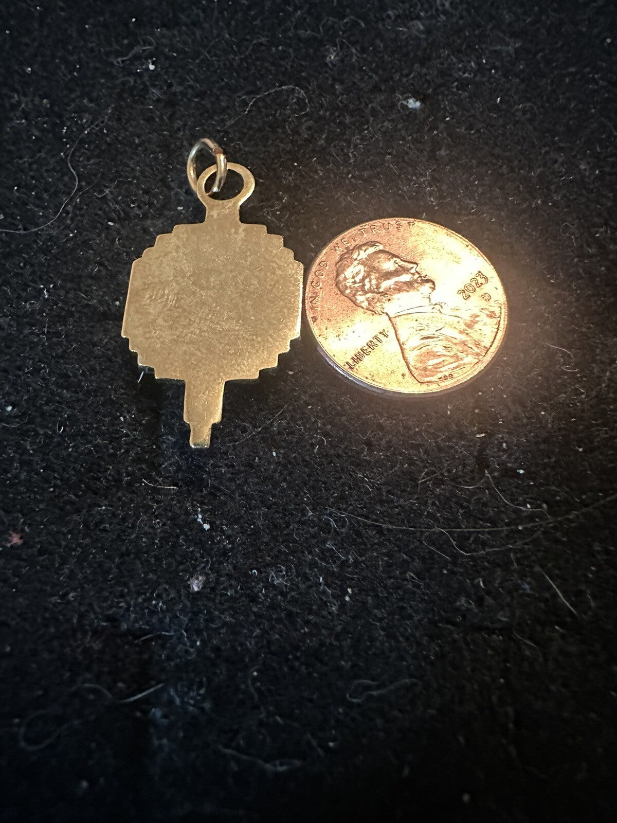 VINTAGE KEY CHARM: UNIVERSITY HIGH SCHOOL FOB GOLD TONE