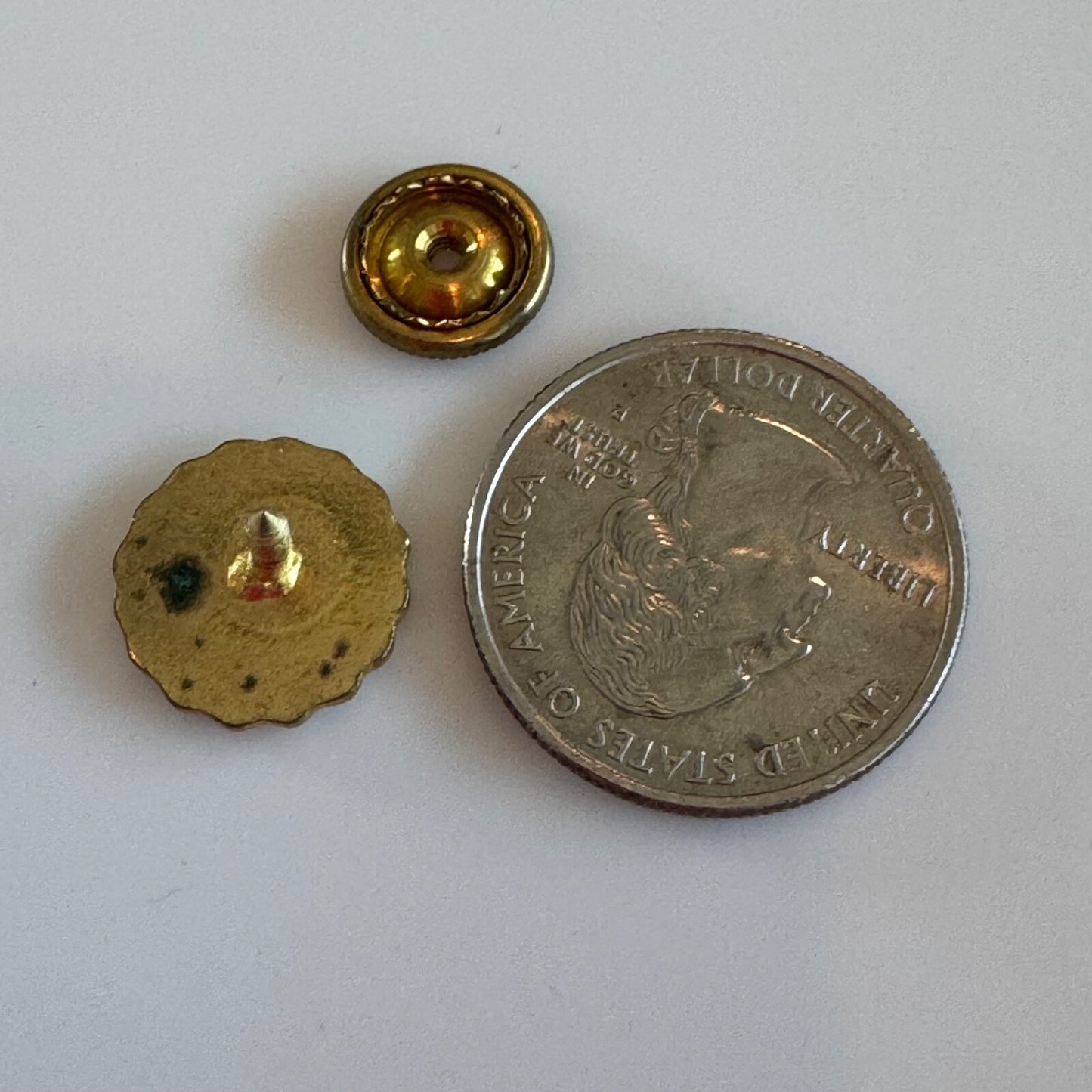 Vintage National Radio Institute Alumni Association Member Lapel Pin Tie Tack